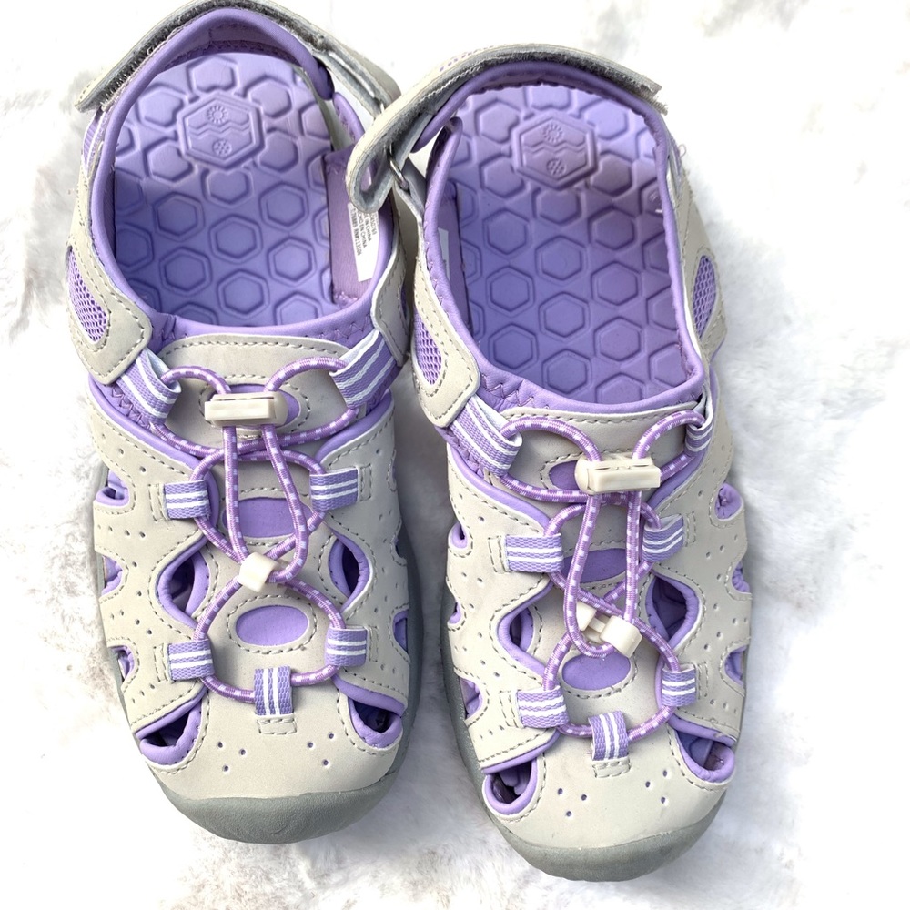 Khombu kids closed toe sandals size 3 purple